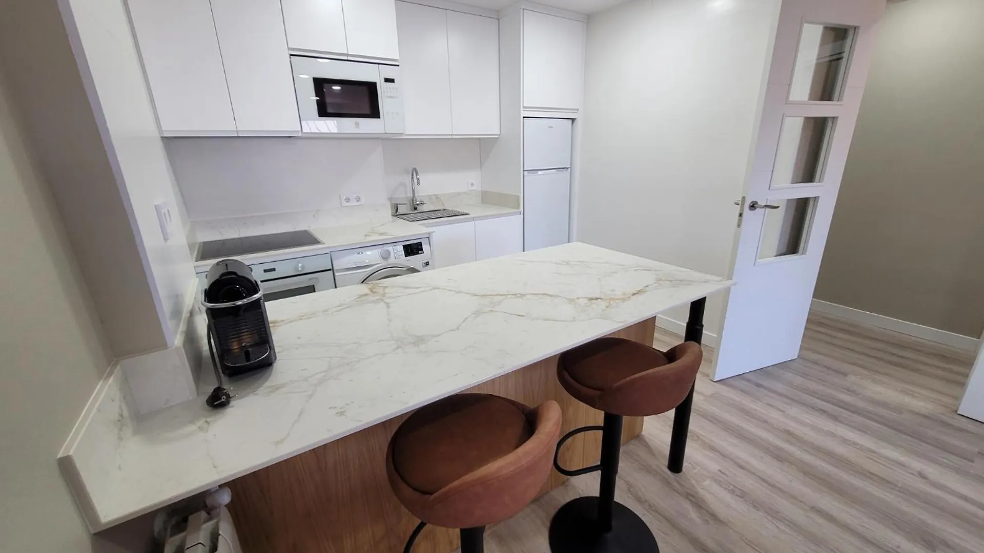 Ferry Port Brand New Apartment Santander 0*,